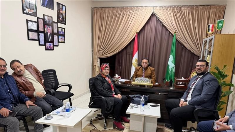 الدكتور أحمد المقدم