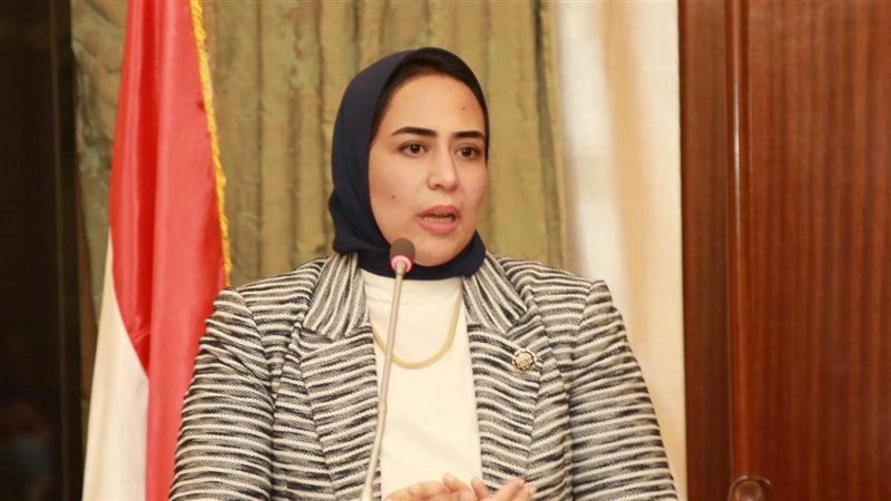 النائبة سارة النحاس