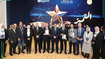 محافظ الشرقية يهنئ الفائزين بمسابقة مصر للتميز الحكومي ويشيد بإنجازاتهم