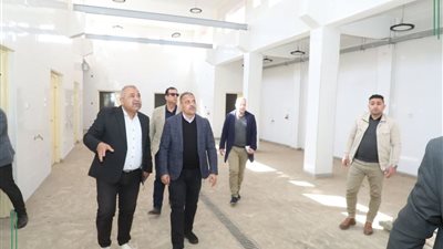 محافظ الشرقية يتفقد أعمال تطوير المجزر الآلي بمركز ههيا
