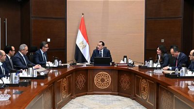 رئيس الوزراء يتابع مع وزير التموين خطة الاستعداد لاستقبال شهر رمضان المعظم2026