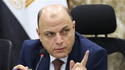 محافظ كفرالشيخ يشدد على التصدي للبناء المخالف وإزالته في المهد