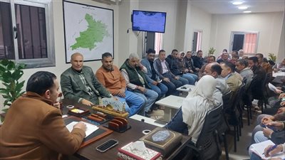 رئيس مركز كفر صقر يعقد اجتماعًا موسعًا لمناقشة سير العمل وتحسين الخدمات