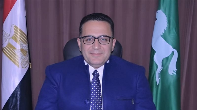 الدكتور أحمد المقدم