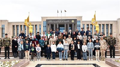 القوات المسلحة تنظم عدداً من الزيارات لأسر الشهداء إلى الأكاديمية العسكرية المصرية