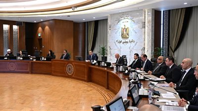 رئيس الوزراء يترأس اجتماع اللجنة العليا للتعداد العام للسكان والإسكان والمنشآت لعام2027