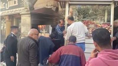 الأجهزة التنفيذية بالشرقية تشن حملة لإزالة الإشغالات والتعديات ببلبيس وأبو حماد