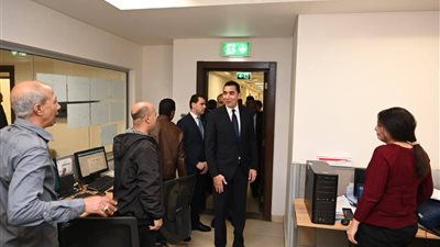 جوهر نبيل وزير الشباب والرياضة يتفقد قطاعات الوزارة في أول أيام عمله