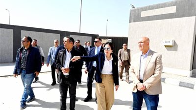 وزيرة الإسكان تتفقد مشروع المحطة الوسيطة للمخلفات بالمنطقة الصناعية الأولى بمدينة العبور