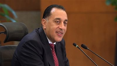  رئيس الوزراء يغادر إلى واشنطن للمشاركة في الاجتماع الأول لـ 