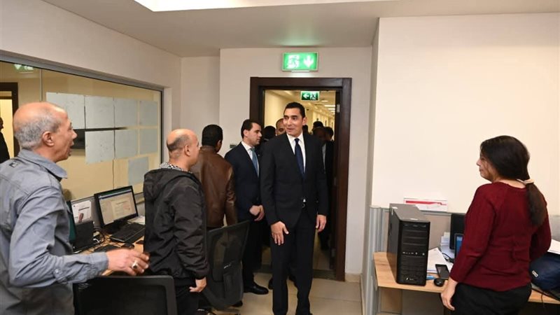 وزير الشباب والرياضة