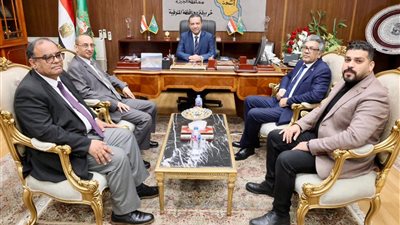 محافظ المنوفية يلتقي أعضاء مجلسي النواب والشيوخ لتقديم التهنئة بتوليه مهام منصبه 