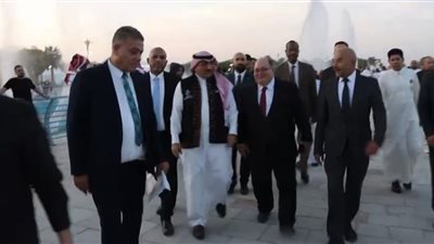 لقاء 