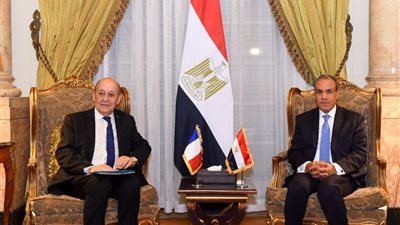 وزير الخارجية يلتقي المبعوث الفرنسي للبنان