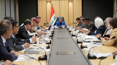 العيداني يترأس اجتماعاً موسعاً لمناقشة الملف البيئي في البصرة