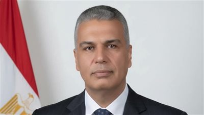 قرار عاجل بمحافظة جنوب سيناء.. انهاء عقود المستشارين ترشيدا للإنفاق