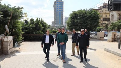 محافظ الجيزة :لن نتهاون مع أي تقصير ويوجه بإزالة الحواجز ورفع الإشغالات