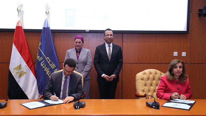 وزير الاتصالات 