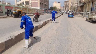 كفر صقر تكرم عمال النظافة بزي جديد خطوة نحو مظهر حضاري أجمل