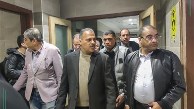 محافظ الشرقية يزور مصابي حادث العاشر من رمضان ويوجه بتقديم الرعاية الطبية 