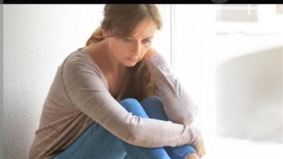 استشاري طب نفسي يوضح كيف تحمي المرأة صحتها النفسية من ضغوط الحياة؟