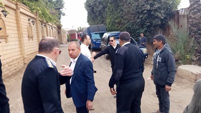 بإجمالي 3000متر رئيس مدينة أبو النمرس بالجيزة يواصل جهود إزالات البناء المخالف