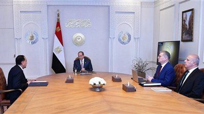 اجتمع الرئيس السيسي مع الدكتور مصطفى مدبولي ووزير البترول والثروة المعدنية
