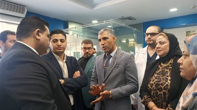 جولة ميدانية لمدير الرعاية الصحية بمستشفي شرم الشيخ