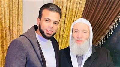 نجل الشيخ محمد حسان يوضح حقيقة الأنباء المتداولة حول وفاة والده