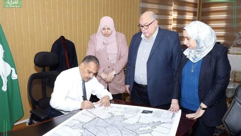 محافظ الشرقية 