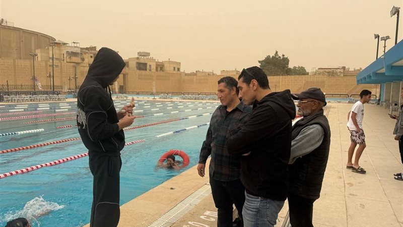 وزير الشباب والرياضة