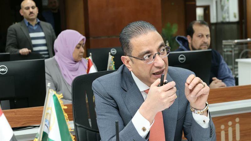 محافظ الجيزة 