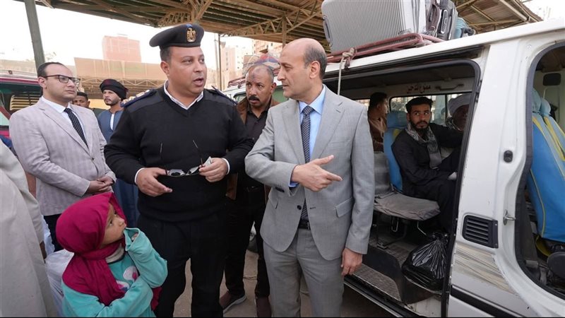 محافظ أسيوط 