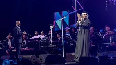 حفل حسين الجسمي في أبوظبي كامل العدد..ليلة استثنائية تُبهر الجمهور في“ليالي العيد”