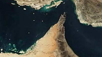 كيف تواجه السعودية والخليج سيناريو إغلاق مضيق هرمز؟