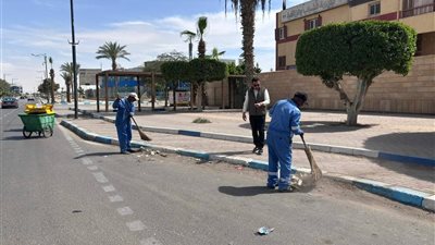 نشاط ملحوظ لإحياء السويس في تكثيف الجهود لرفع كفاءة النظافة بالمحافظة 