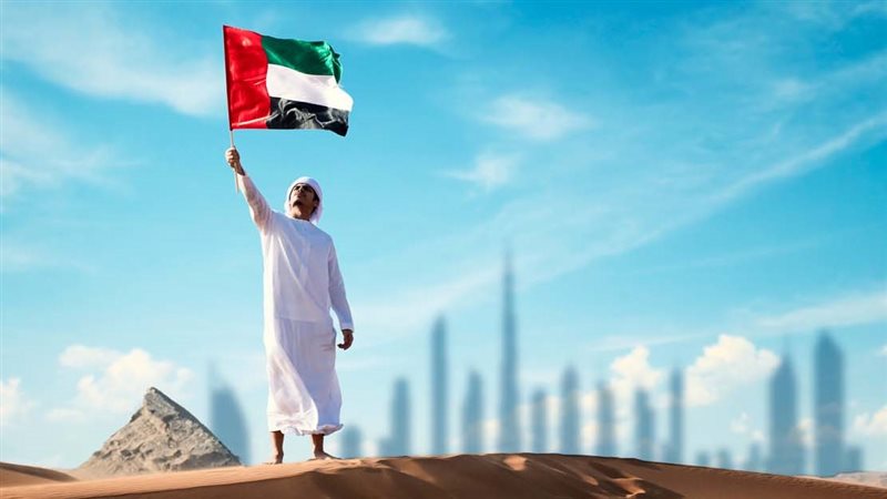 الدفاعات الجوية الإماراتية تتصدى لهجمات صاروخية 