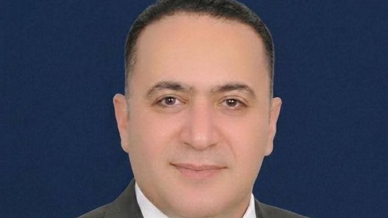 الدكتور أحمد المقدم