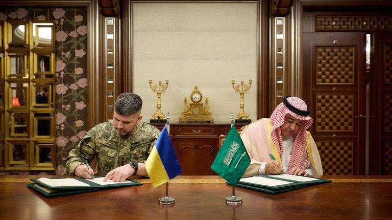  الدفاع السعودية
