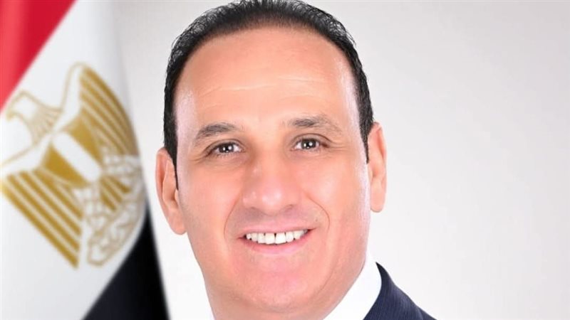 أحمد ترجم أمين مساعد