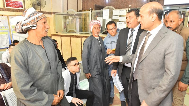 محافظ أسيوط 