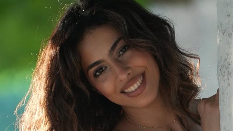 ساره محجوب 