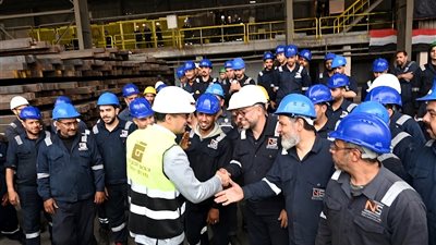 وزير الصناعة من السويس:خطة شاملة لدعم الحديد..وصندوق تمويل جديد قبل نهاية العام