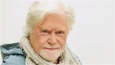 حسين فهمي يغزو السينما الصينية بفيلم عالمي جديد