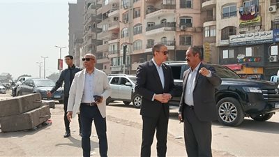 محافظ الجيزة في جولة مفاجئة بالوراق وإمبابة: توجيهات حاسمة لرفع كفاءة النظافة