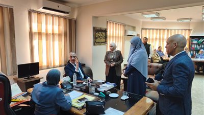 محافظ الجيزة يشدد على تسريع مشروعات الإسكان وتحسين الخدمات للمواطنين