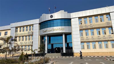 تحرير 828 مخالفة مرورية.. والسر وراء الملصق الإلكتروني ورفع 38 سيارة ودراجة