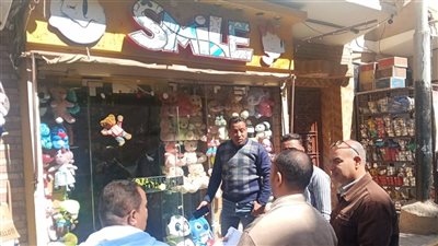 محافظة المنيا تكثف حملات تقنين أوضاع المحال وتطبيق القانون بكل حزم
