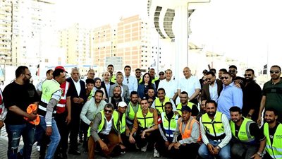 رئيس الوزراء يفتتح كوبري الفريق أول سليمان عزت بالإسكندرية