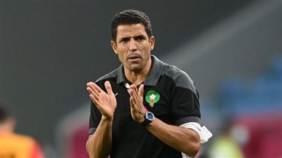 الحسين عموتة يقترب من تدريب الأهلي لمدة موسمين